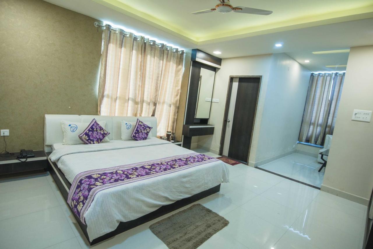 Hotel Mayur Palace Bhopal Exterior photo