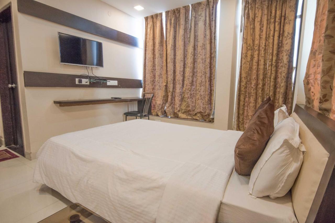 Hotel Mayur Palace Bhopal Exterior photo